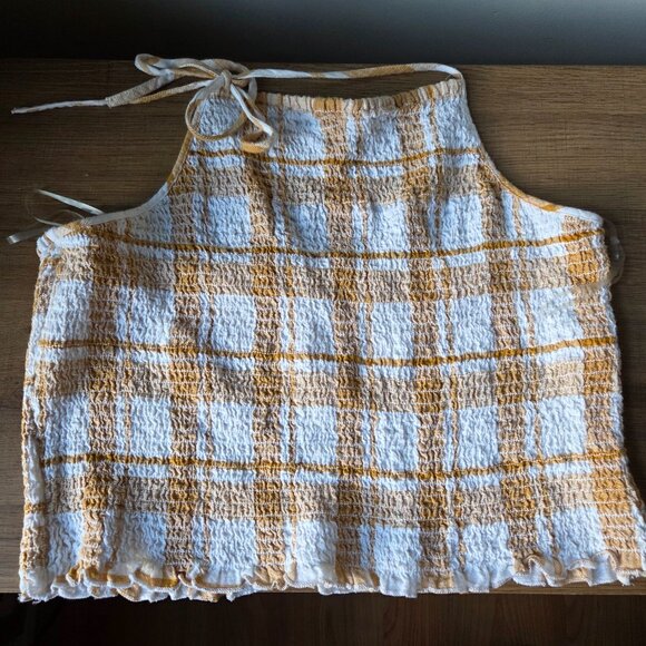 LIKE NEW AMERICAN EAGLE SMOCKER HALTER CROP TOP SIZE XL - Picture 7 of 12